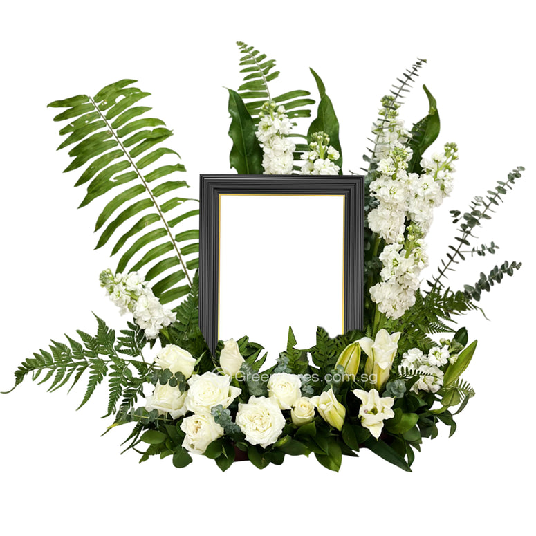 Remembrance Photo Stand